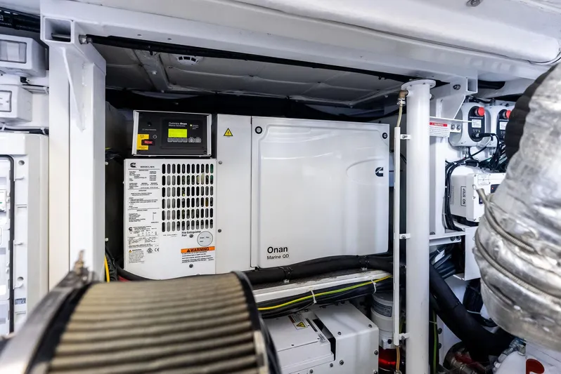 Ferretti 500 Yacht Photos Pics 