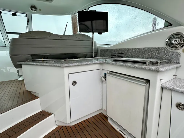 Formula 45 Yacht Photos Pics 