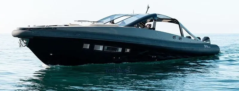  Yacht Photos Pics PHOTO-2023-10-17-17-31-59 3.jpg