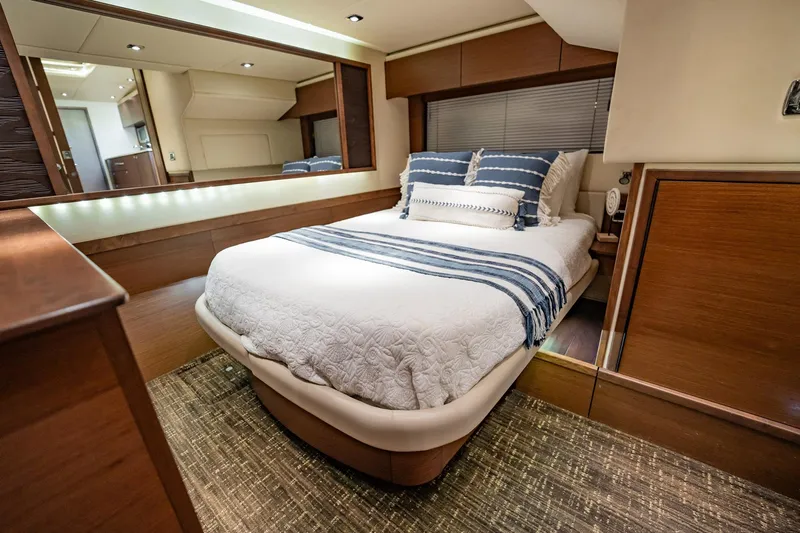 Time Out Yacht Photos Pics 