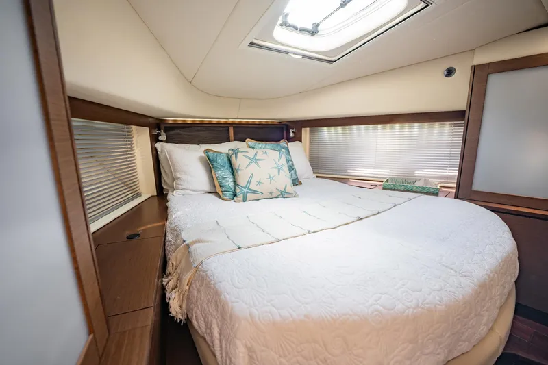 Time Out Yacht Photos Pics 