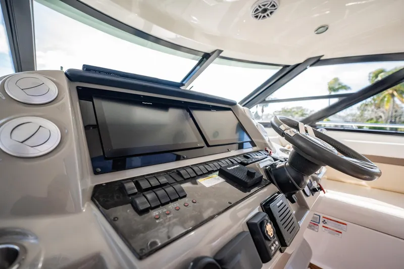 Time Out Yacht Photos Pics 