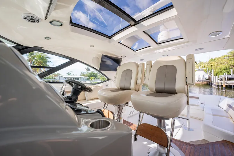 Time Out Yacht Photos Pics 