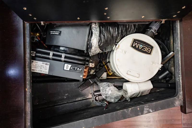 Time Out Yacht Photos Pics 