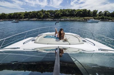 Yacht