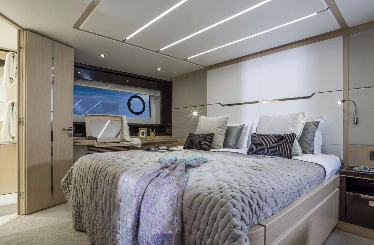 2018 Sunseeker 68 