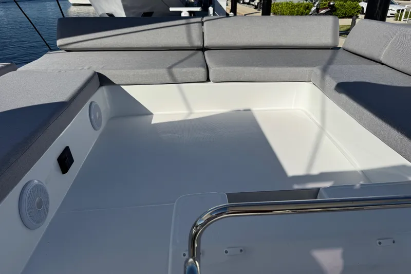  Yacht Photos Pics Luxurious seating area on 2026 Lagoon 43 yacht, featuring modern design and comfort.