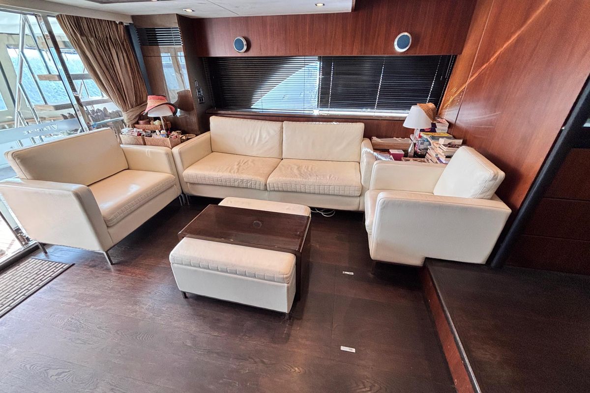 2014 Fairline 79 