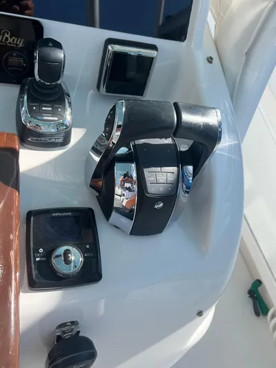 Stella Yacht Photos Pics 