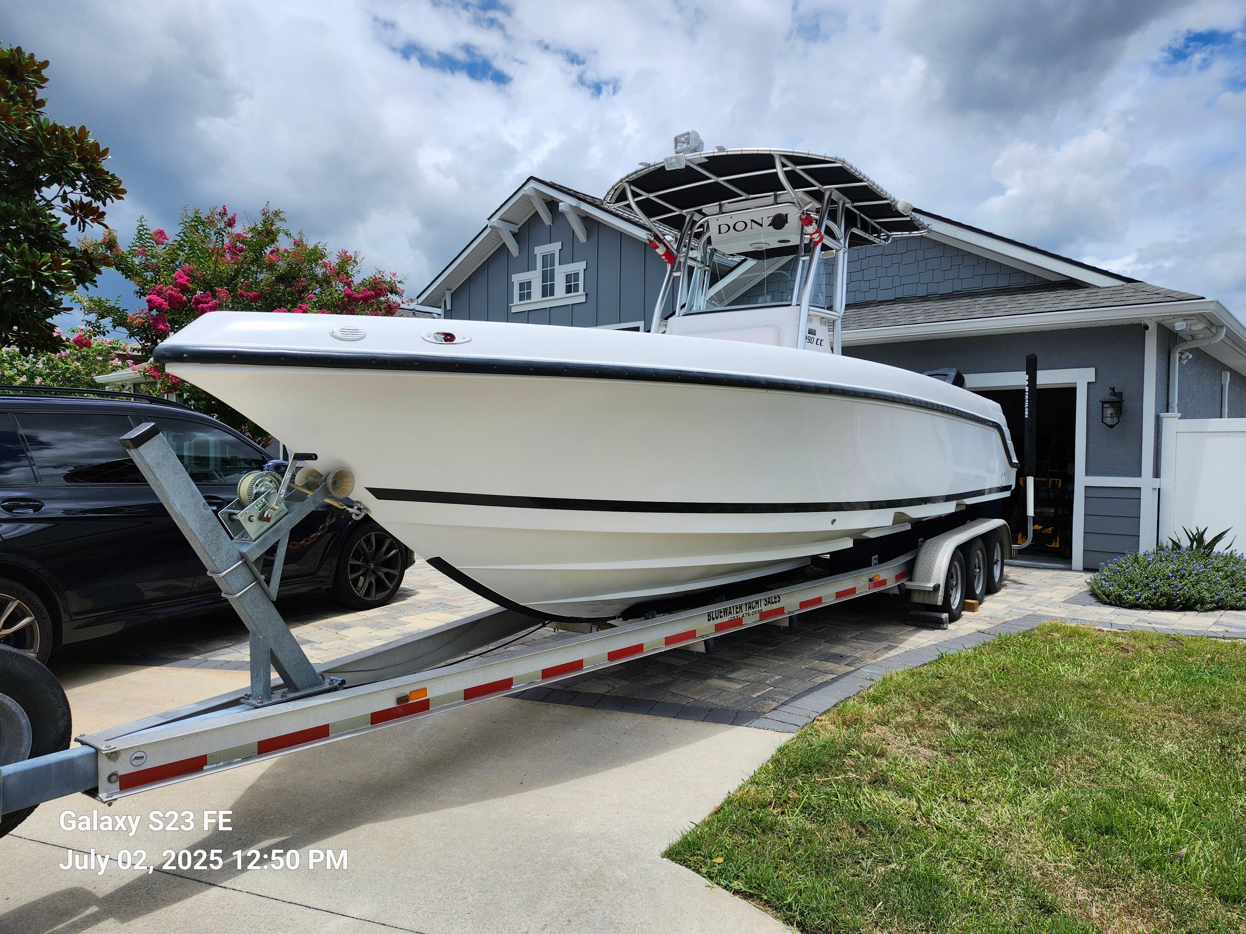 2010 Donzi 29 ZF Open