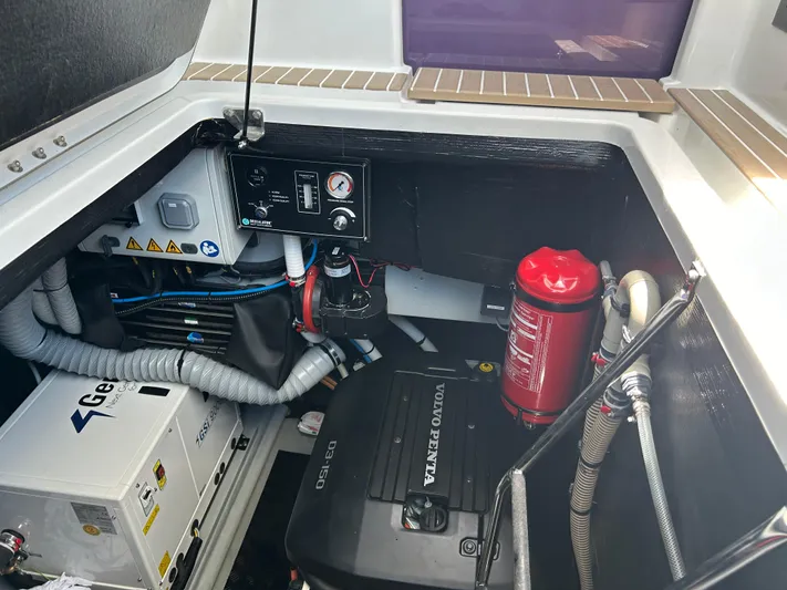 Amel50 Yacht Photos Pics 