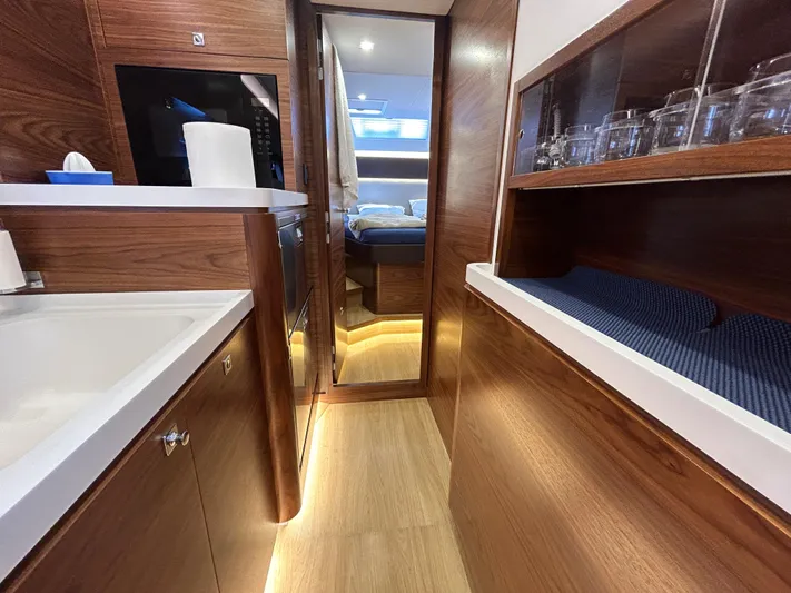 Amel50 Yacht Photos Pics 