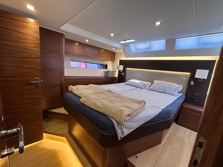 Amel50 Yacht Photos Pics 