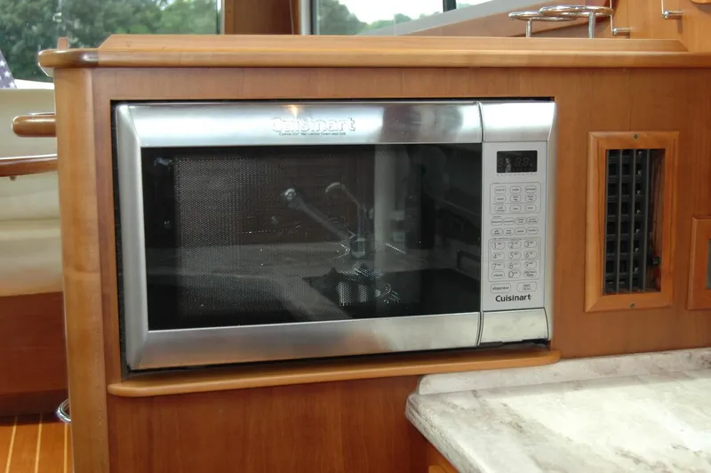 Amayesing Yacht Photos Pics 