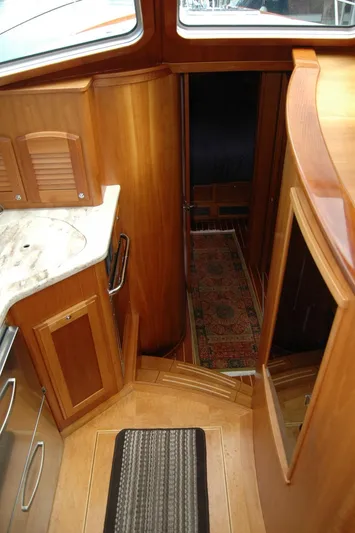 Amayesing Yacht Photos Pics 