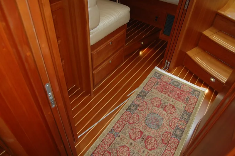 Amayesing Yacht Photos Pics 