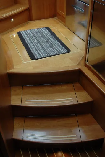 Amayesing Yacht Photos Pics 