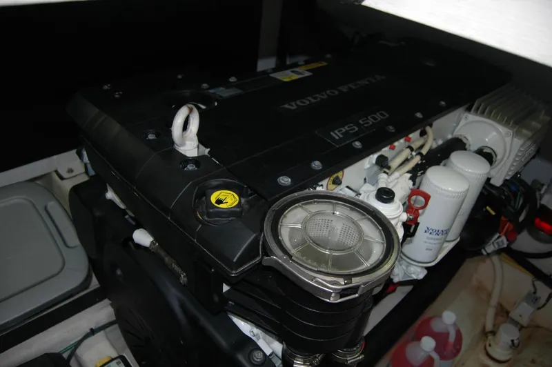 Amayesing Yacht Photos Pics 