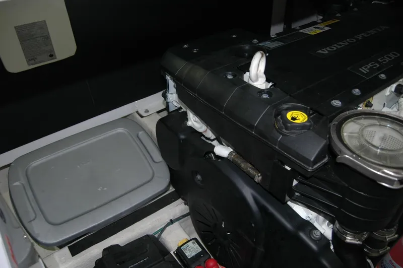 Amayesing Yacht Photos Pics 