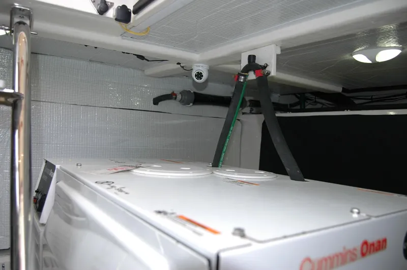 Amayesing Yacht Photos Pics 