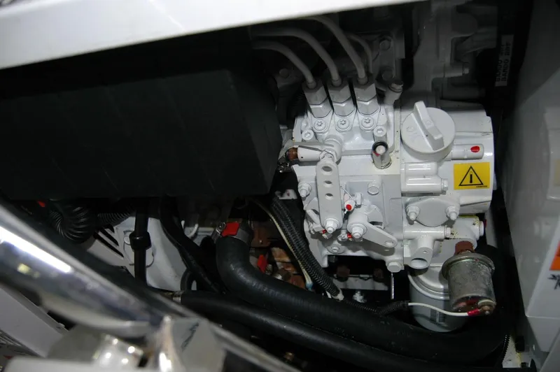 Amayesing Yacht Photos Pics 