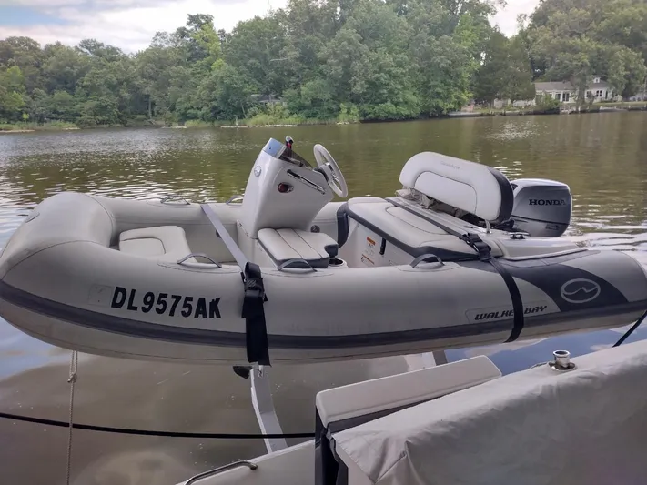 Amayesing Yacht Photos Pics 