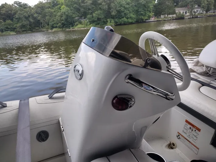 Amayesing Yacht Photos Pics 