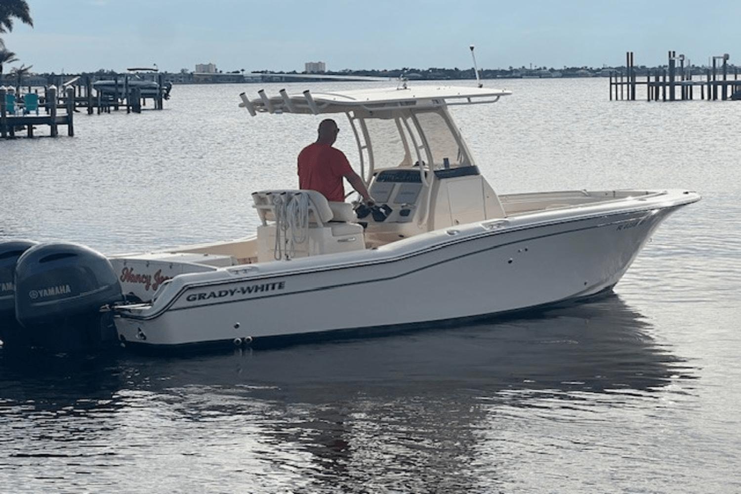 Our Sport Fishing Boats - Grady White sport fishing cruiser for our charters