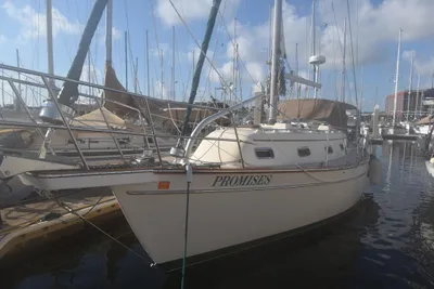 Island Packet 350