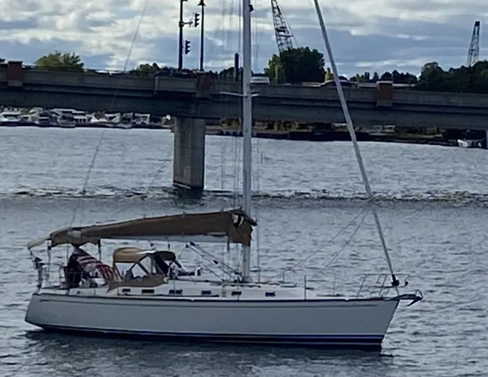 Sovereignty Yacht Photos Pics 