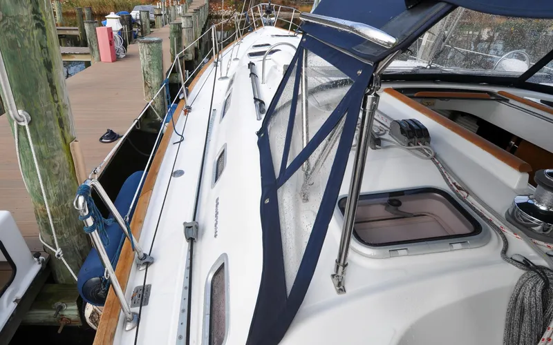 Callinectes Yacht Photos Pics 