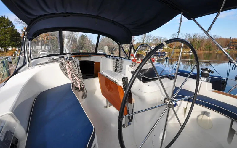 Callinectes Yacht Photos Pics 