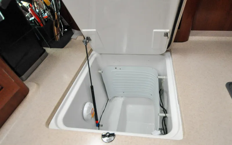 Callinectes Yacht Photos Pics 