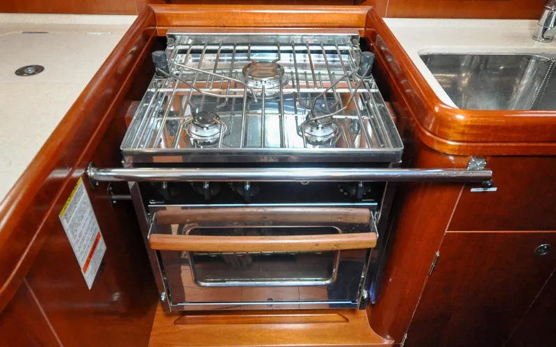 Callinectes Yacht Photos Pics 