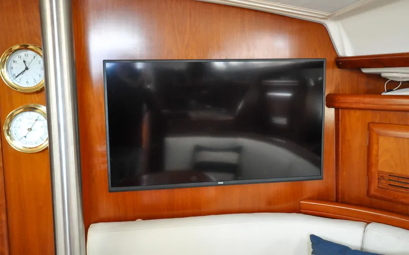 Callinectes Yacht Photos Pics 