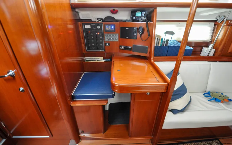 Callinectes Yacht Photos Pics 