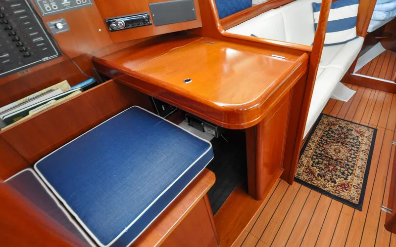 Callinectes Yacht Photos Pics 