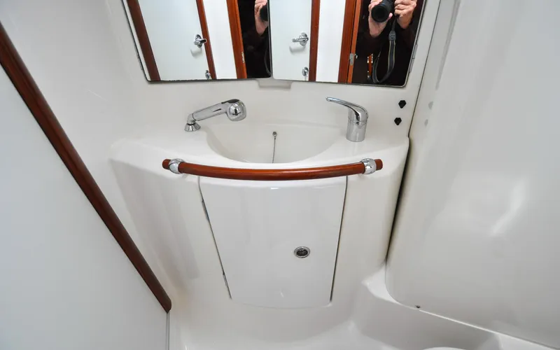 Callinectes Yacht Photos Pics 