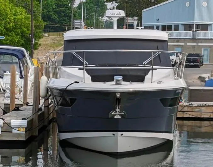 2022 Regal 38 Grand Coupe Yacht Photos Pics 