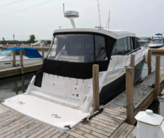 2022 Regal 38 Grand Coupe Yacht Photos Pics 