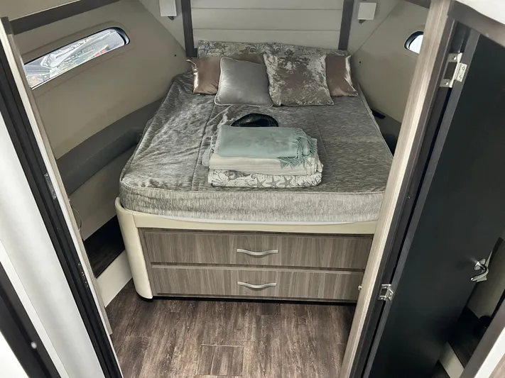 2022 Regal 38 Grand Coupe Yacht Photos Pics 