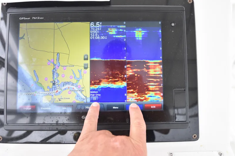 Lunes Yacht Photos Pics 