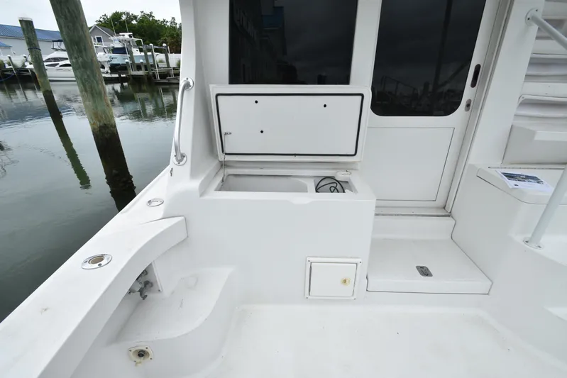 Lunes Yacht Photos Pics 