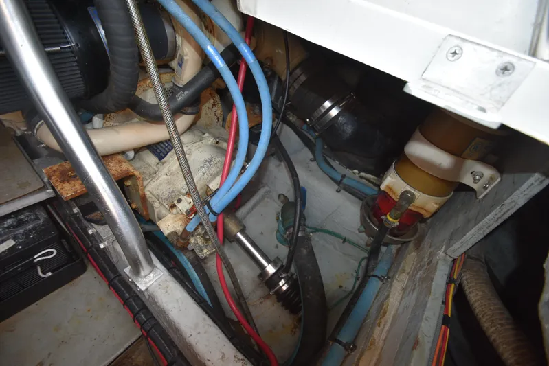 Lunes Yacht Photos Pics 