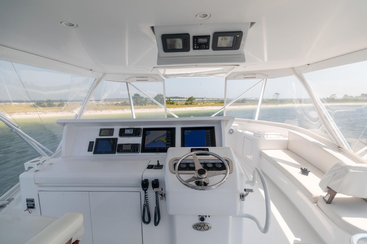2008 Hatteras 60 