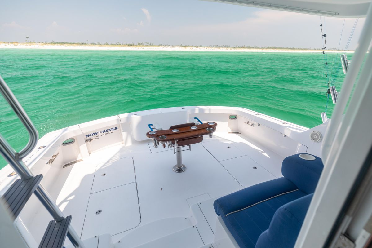 2008 Hatteras 60 