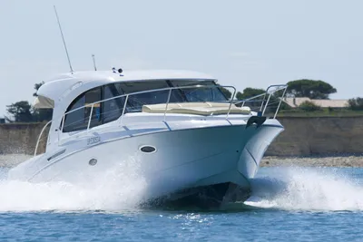 2016 Beneteau Antares 30 S