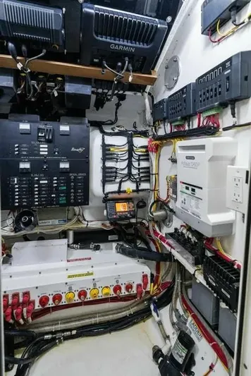 Surreel Yacht Photos Pics Electrical system of 2016 Bonadeo 37 Custom Carolina YT WalkAround boat.