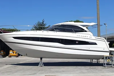 2020 Jeanneau Leader 36