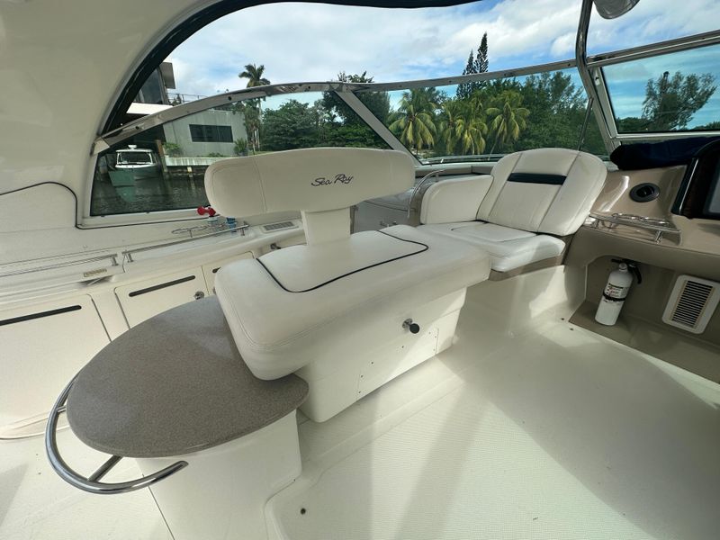 2004 Sea Ray 500 Sundancer
